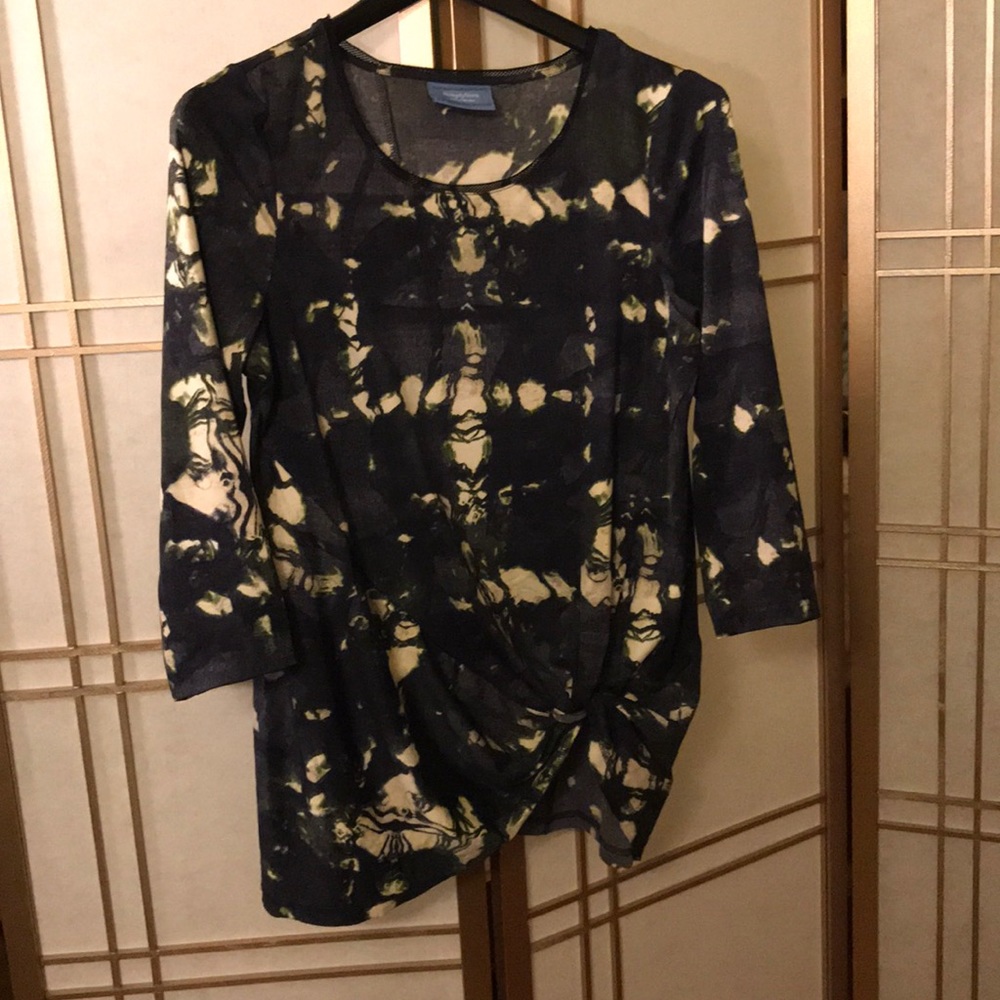 Vera Wang casual tunic blouse